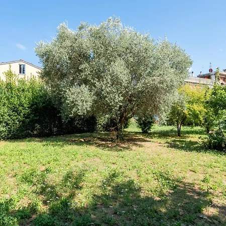 Villa Lenzi *